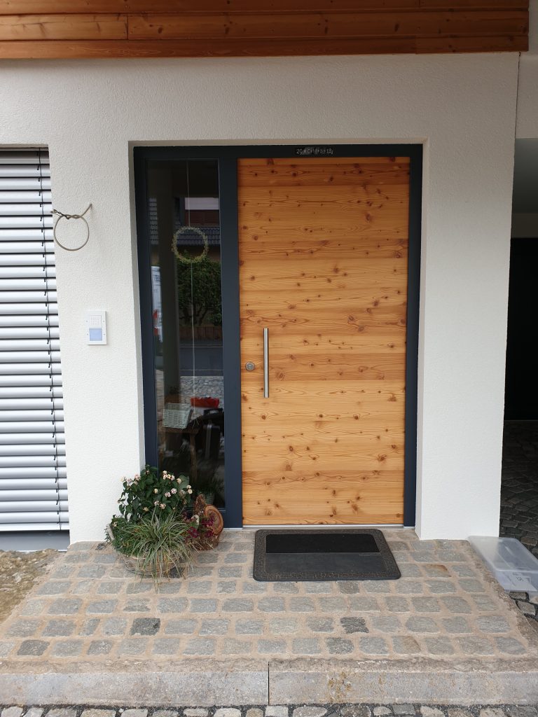 Fichte-querfurniert-768x1024